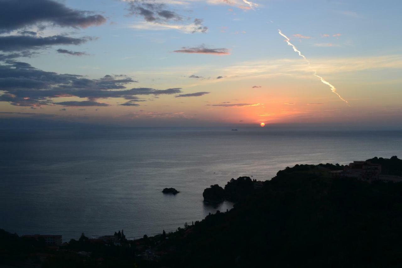 Charming Place 2 Taormina Exterior photo
